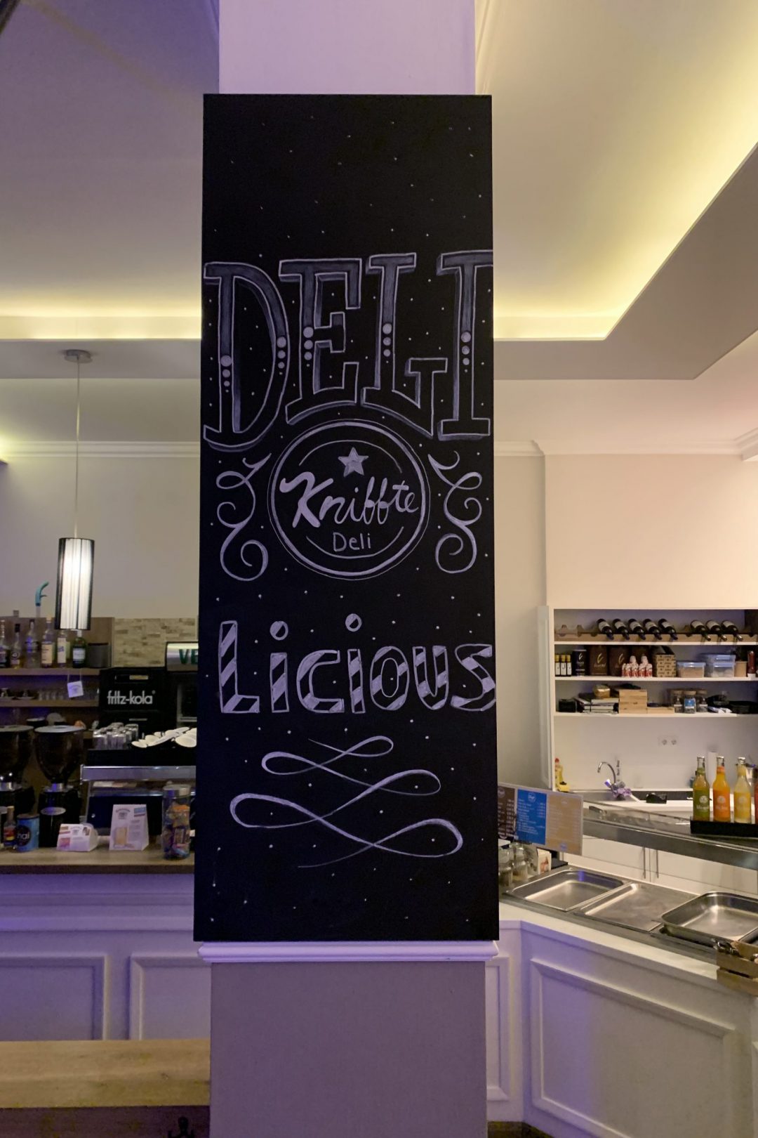 Kniffte Deli